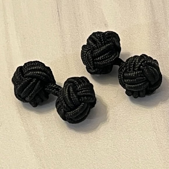 Cloth knot cufflinks, set of 2 - Picture 3 of 3